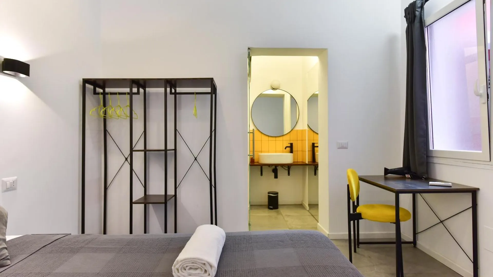 Fanfullart Hotel Rome 0*,  Italy