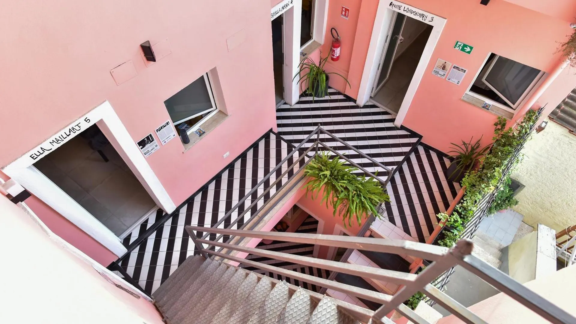 Guest house Fanfullart Hotel Rome Italy